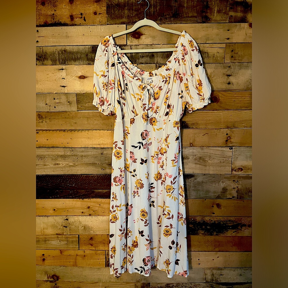 Off the shoulder, floral, midi dress
